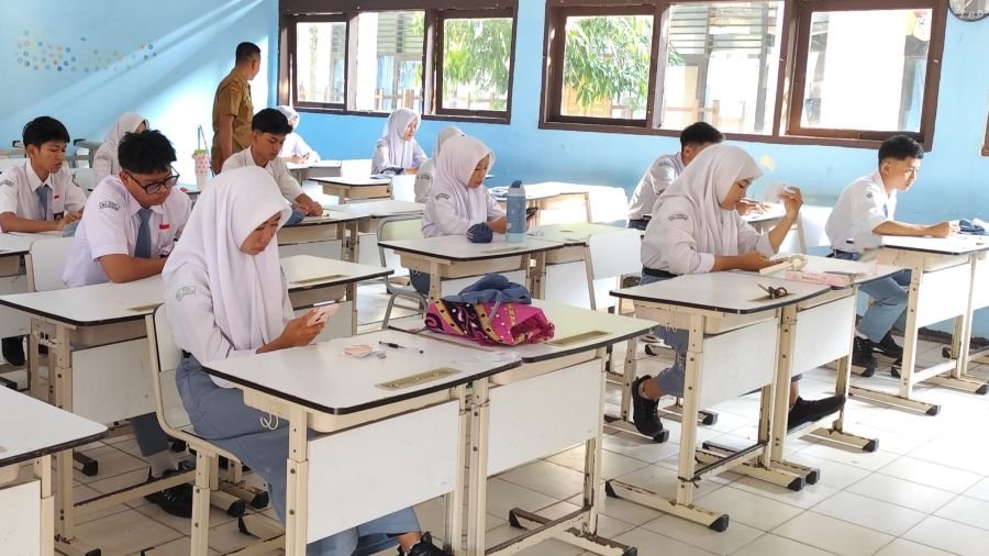 SMAN 1 Malingping Melaksanakan Ujian Sekolah 2026 dengan Lancar dan Kondusif