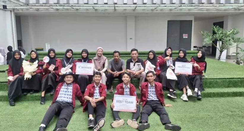 Tiga Tim KIR Logos SMAN 1 Malingping Sabet Penghargaan di Grand Final TIA IPB 2025